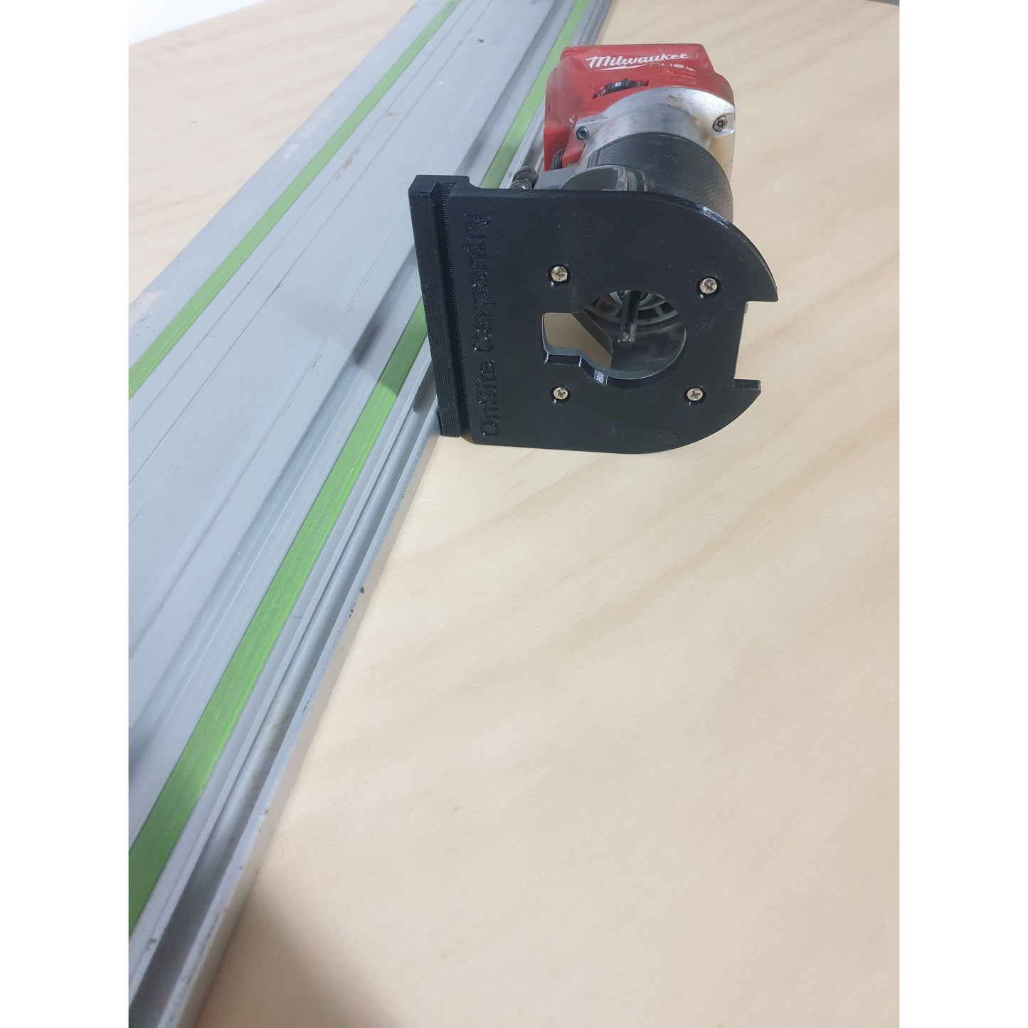 Milwaukee Trimmer To Festool Track