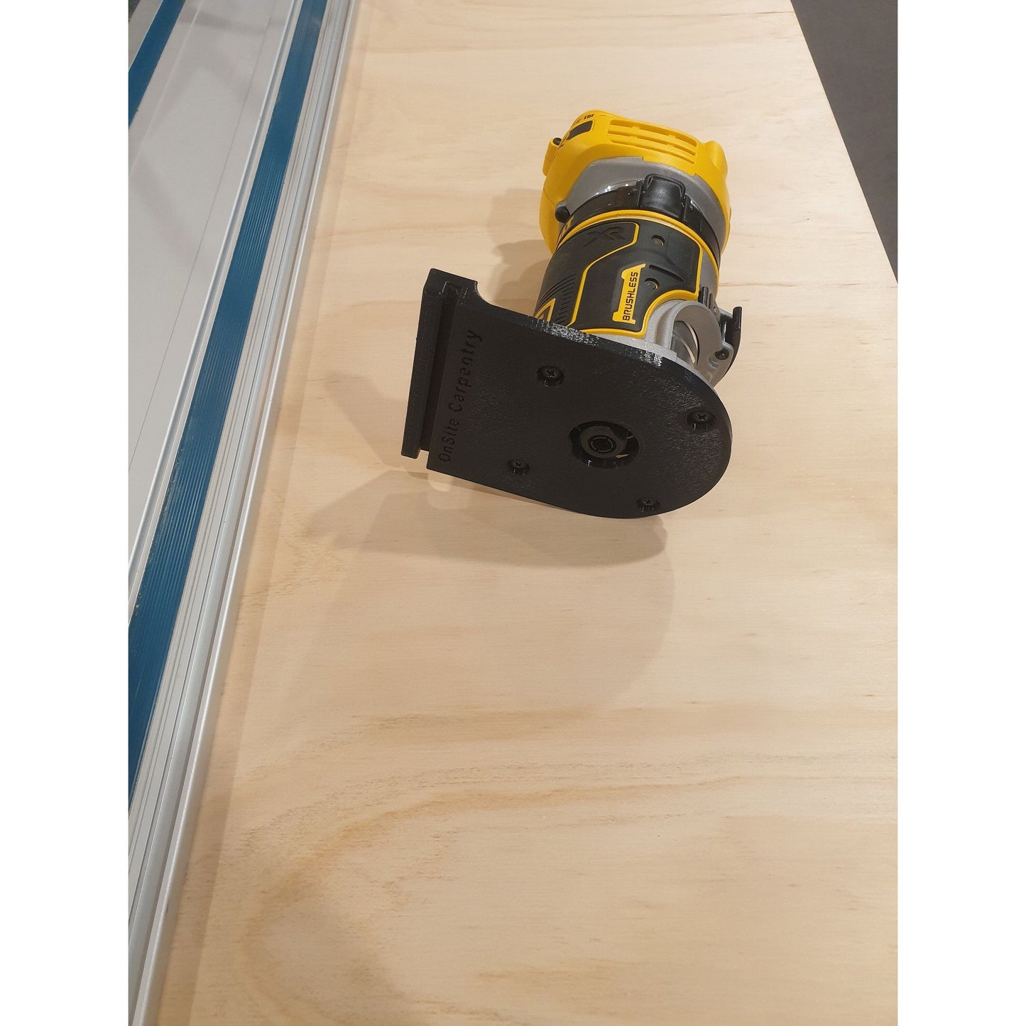 Dewalt Router Base to Makita Track