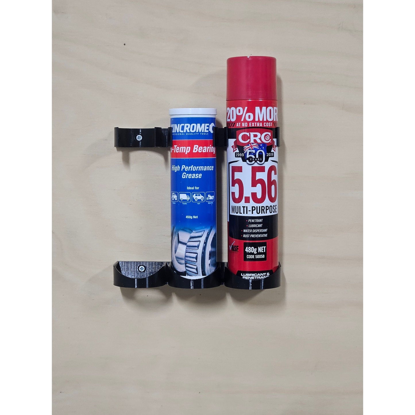 Grease Tube x2 Spray Can x1 Wall Mount!